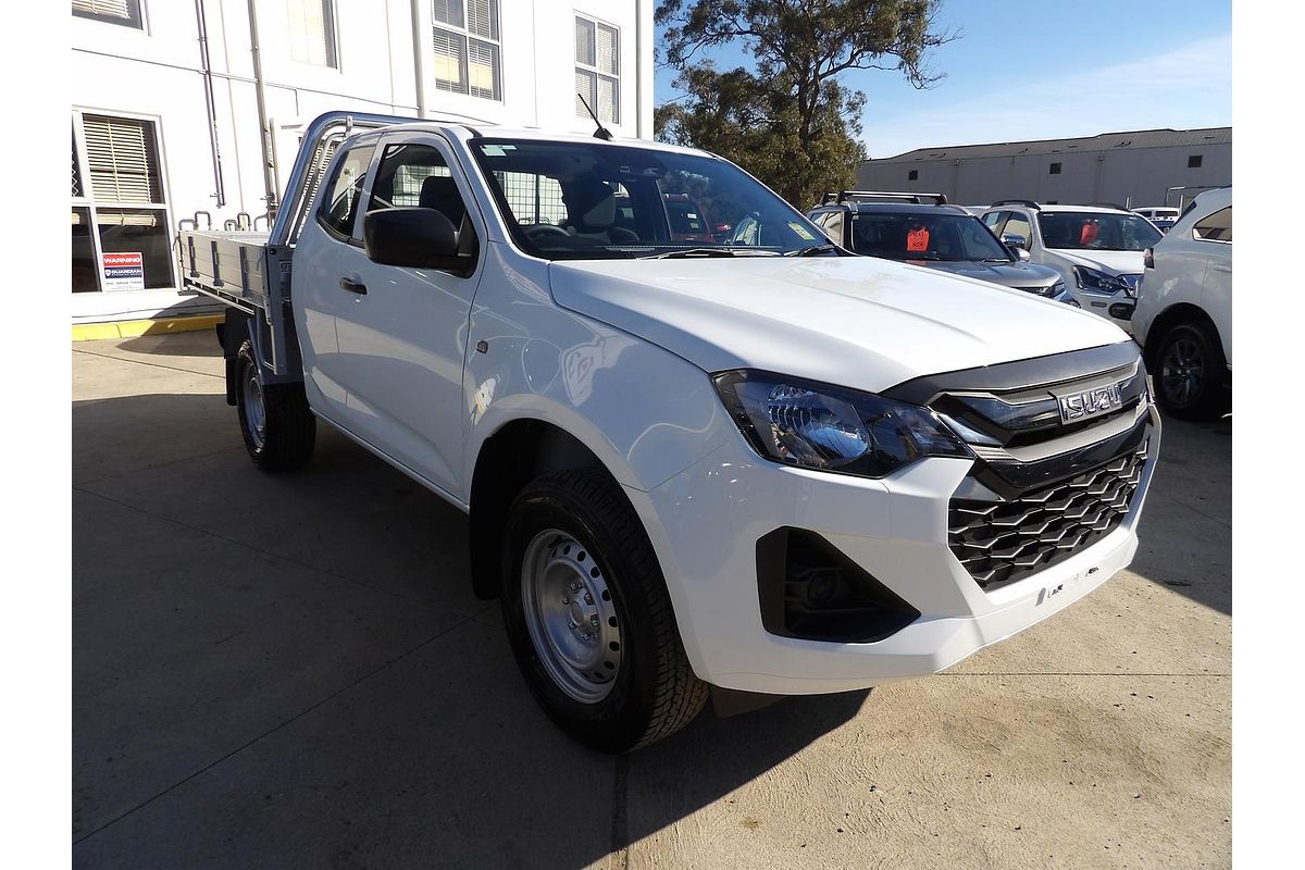 2025 Isuzu D-MAX SX High Ride Rear Wheel Drive