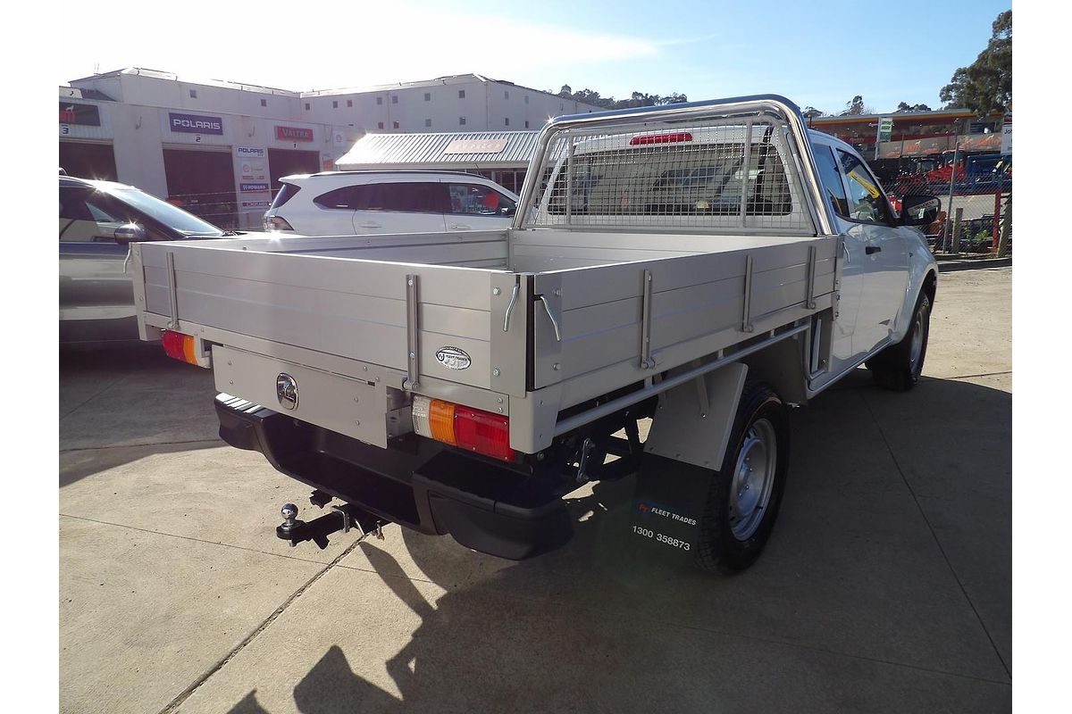 2025 Isuzu D-MAX SX High Ride Rear Wheel Drive