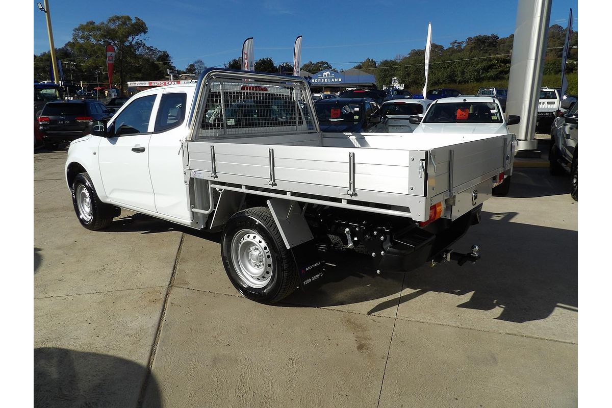 2025 Isuzu D-MAX SX High Ride Rear Wheel Drive