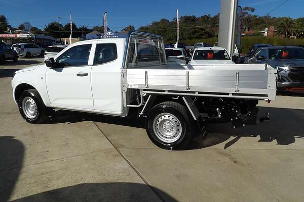 2025 Isuzu D-MAX SX High Ride Rear Wheel Drive