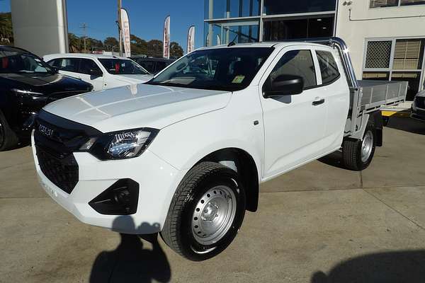 2025 Isuzu D-MAX SX High Ride Rear Wheel Drive