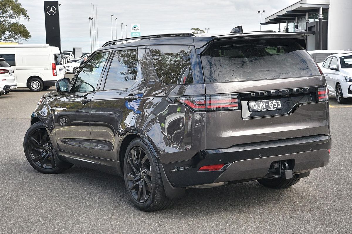 2025 Land Rover Discovery D350 Dynamic SE Series 5