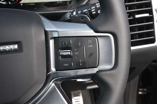 2025 Land Rover Discovery D350 Dynamic SE Series 5