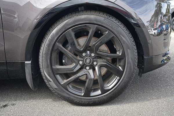2025 Land Rover Discovery D350 Dynamic SE Series 5