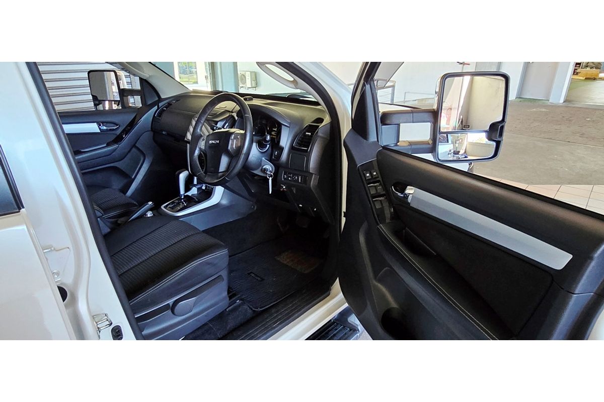 MU-X UC MY17 LS-U (4x4) 3.0L DT4 TURBO CDI 6 SP AUTO SEQUENTIAL 4D WAGON