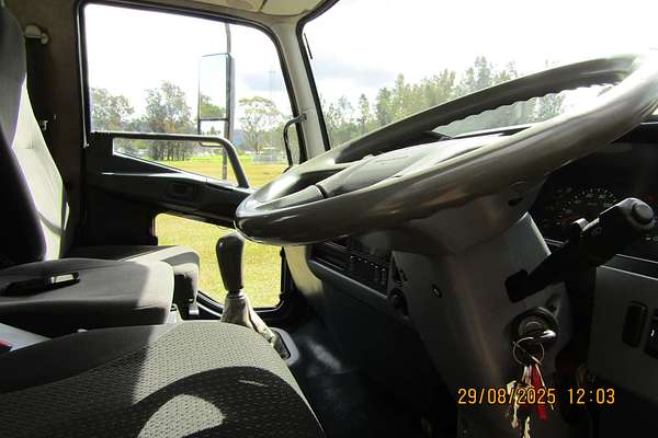 2011 Mitsubishi Fighter FK61FL 6.0 4x2 LWB