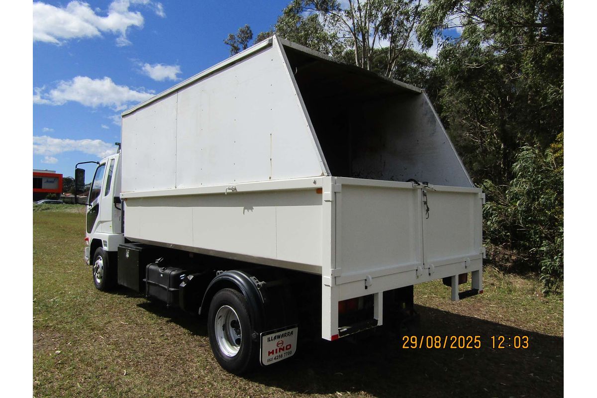 2011 Mitsubishi Fighter FK61FL 6.0 4x2 LWB