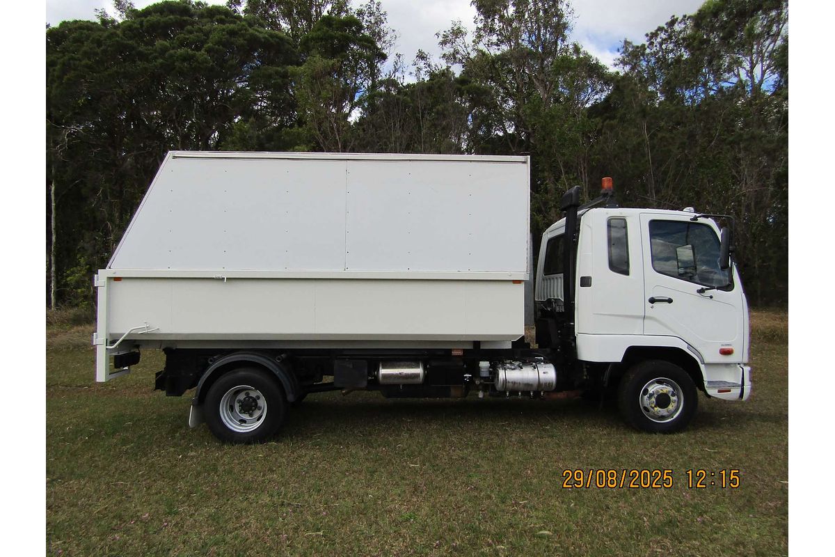 2011 Mitsubishi Fighter FK61FL 6.0 4x2 LWB