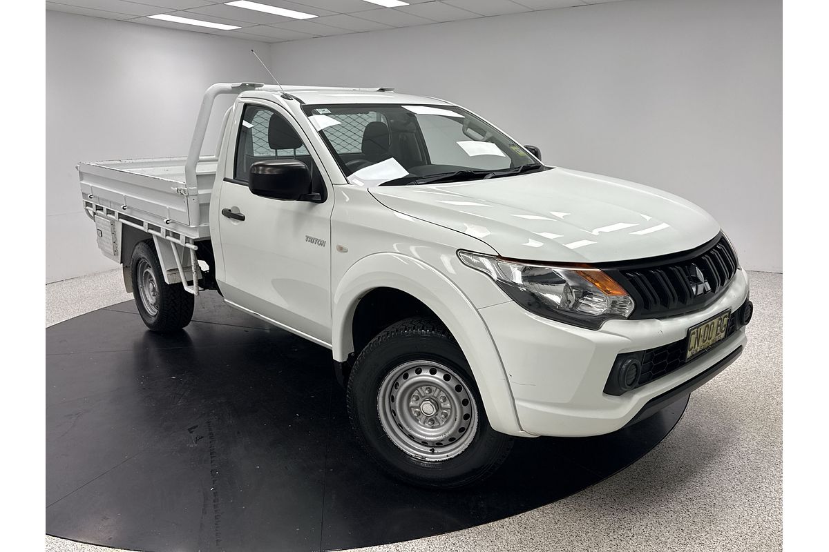 2017 Mitsubishi Triton GLX MQ 4X4