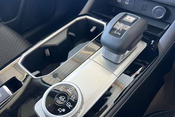 2025 Mitsubishi Outlander LS ZM