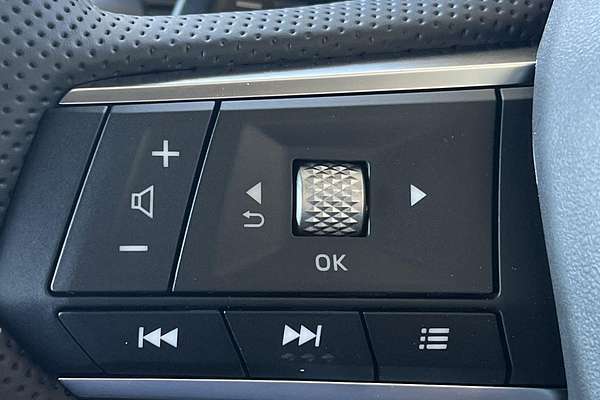 2025 Mitsubishi Outlander LS ZM