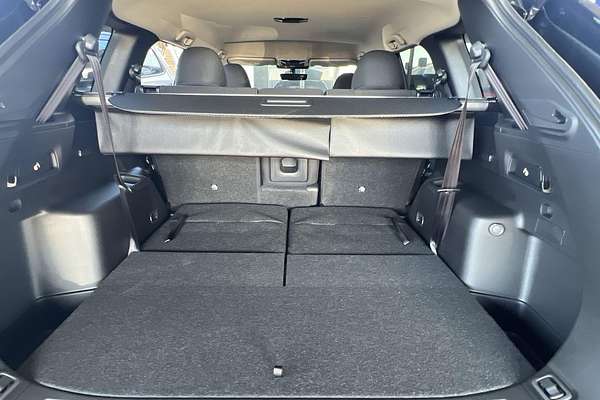 2025 Mitsubishi Outlander LS ZM