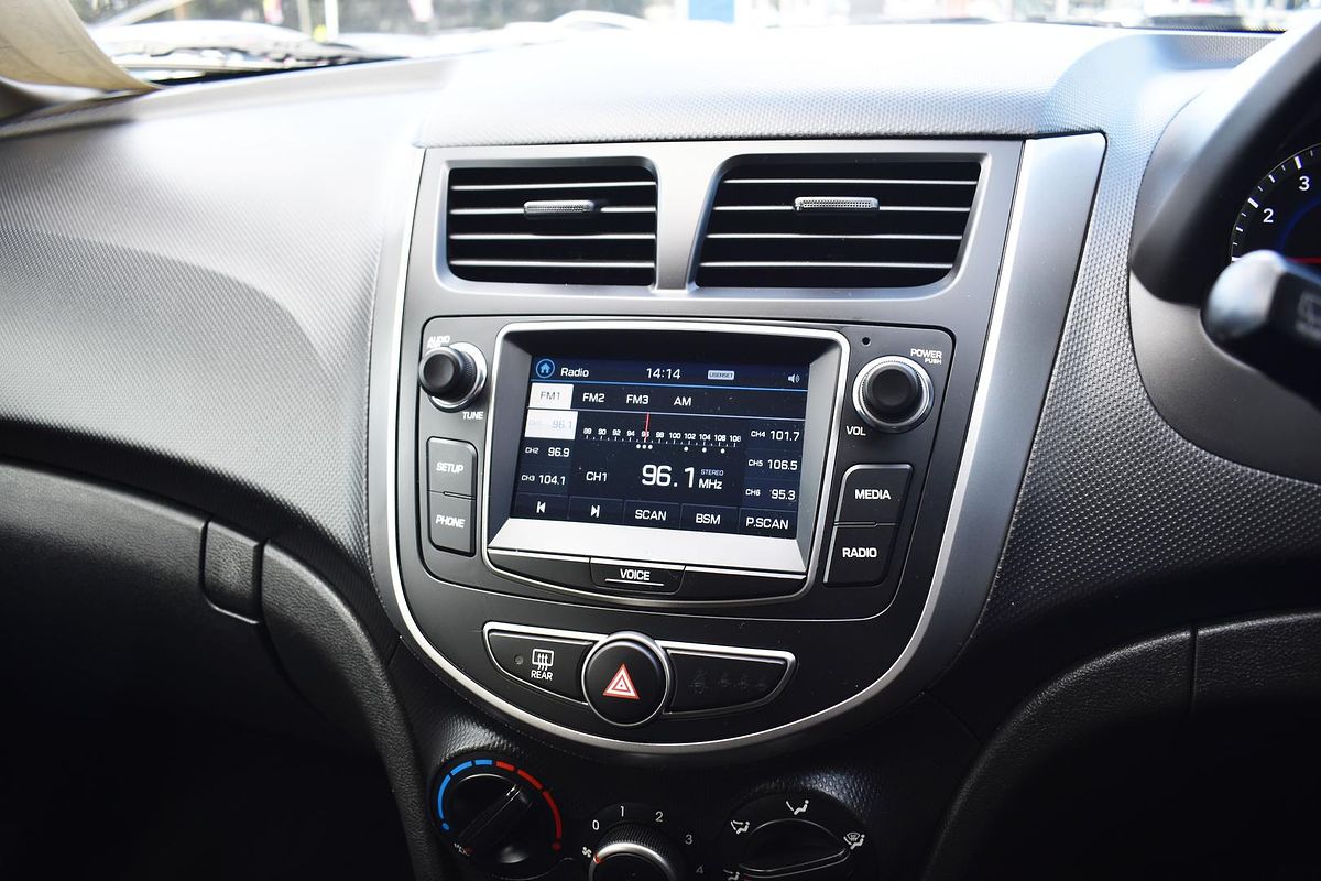 2018 Hyundai Accent Sport RB6