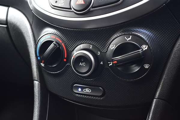 2018 Hyundai Accent Sport RB6