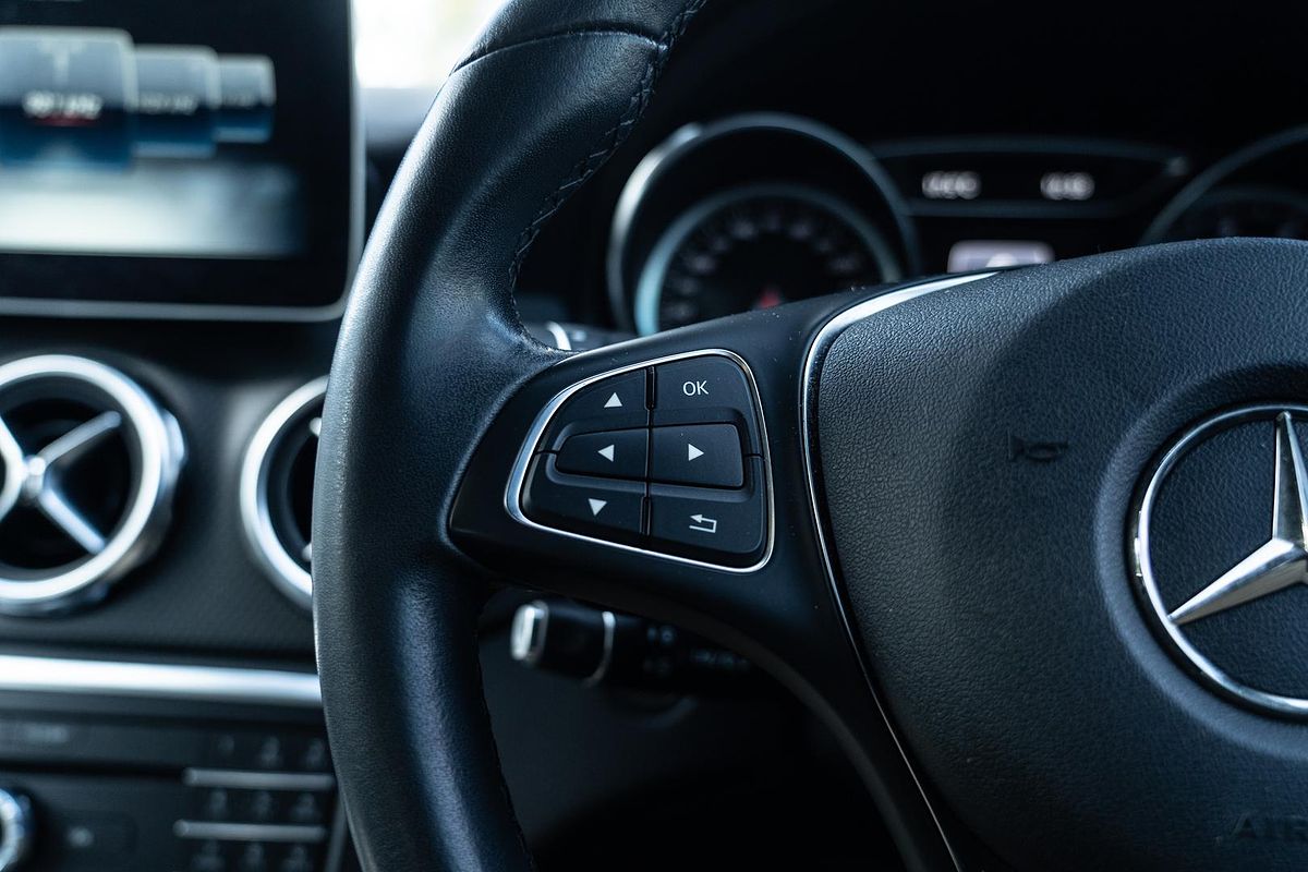 2019 Mercedes-Benz GLA-Class GLA180 X156