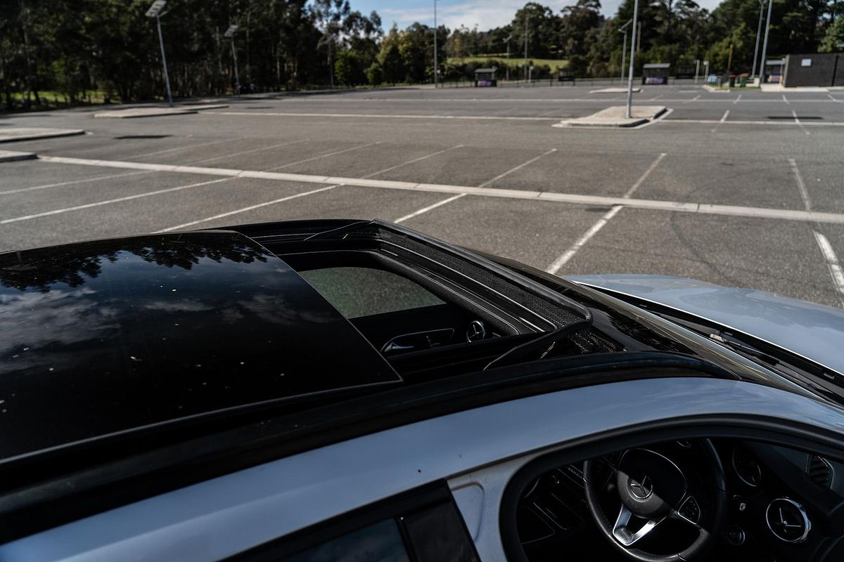 2019 Mercedes-Benz GLA-Class GLA180 X156