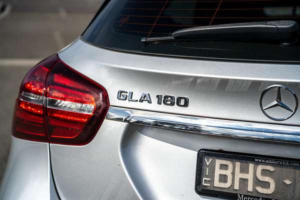 2019 Mercedes-Benz GLA-Class GLA180 X156