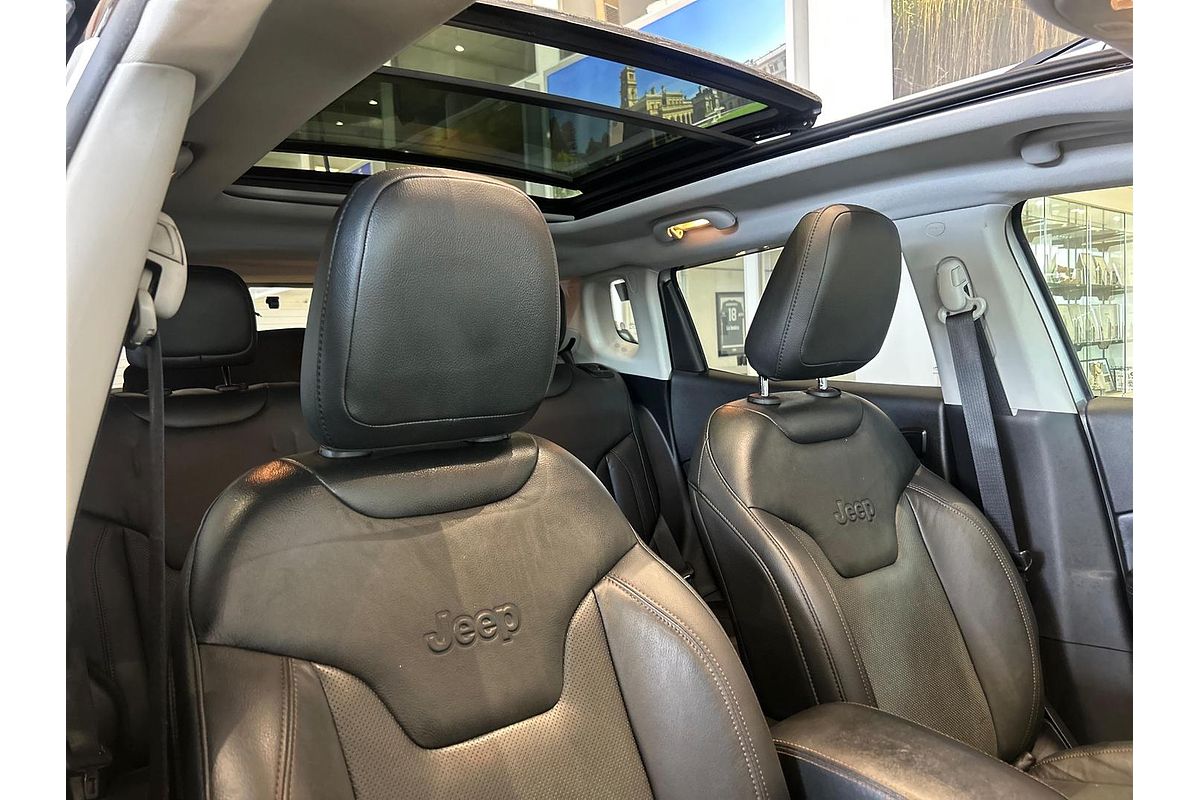2020 Jeep Compass Limited M6