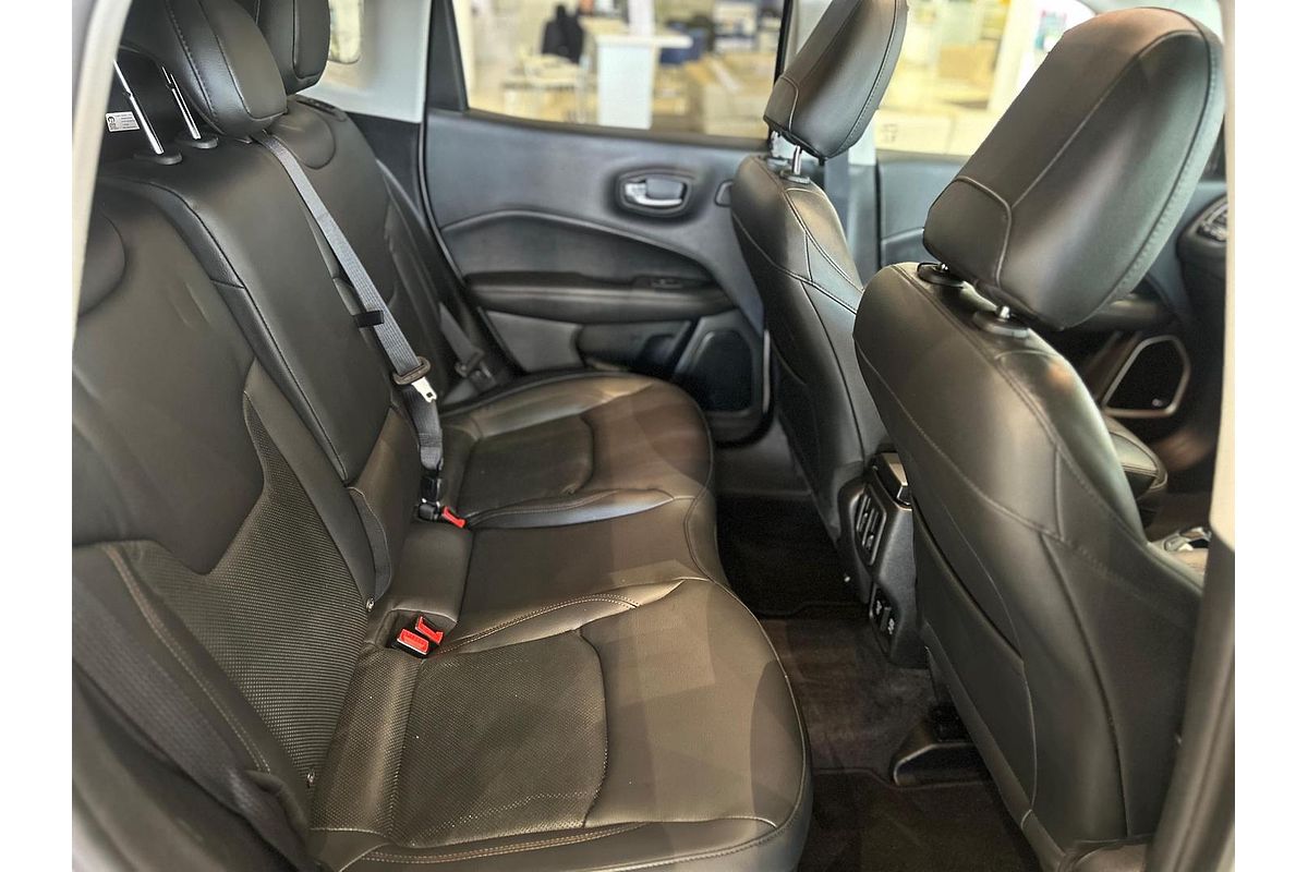 2020 Jeep Compass Limited M6