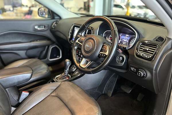 2020 Jeep Compass Limited M6
