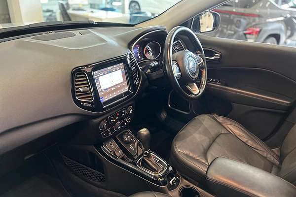 2020 Jeep Compass Limited M6