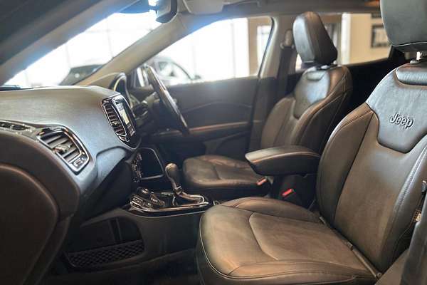 2020 Jeep Compass Limited M6