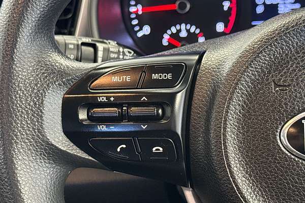 2017 Kia Rio S YB