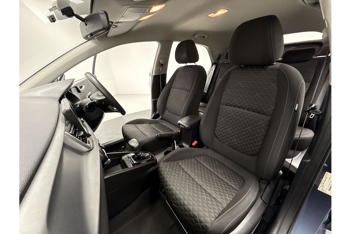 2017 Kia Rio S YB