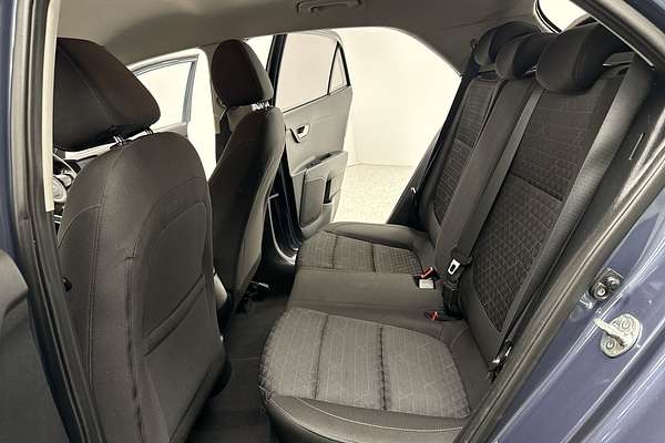2017 Kia Rio S YB