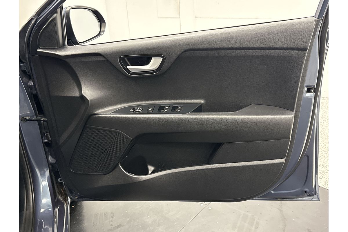 2017 Kia Rio S YB