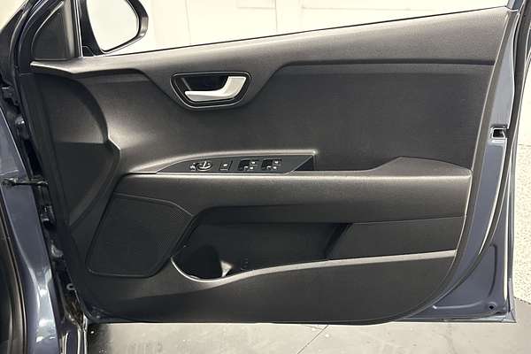2017 Kia Rio S YB