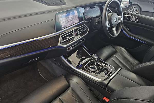 2018 BMW X5 M50d G05