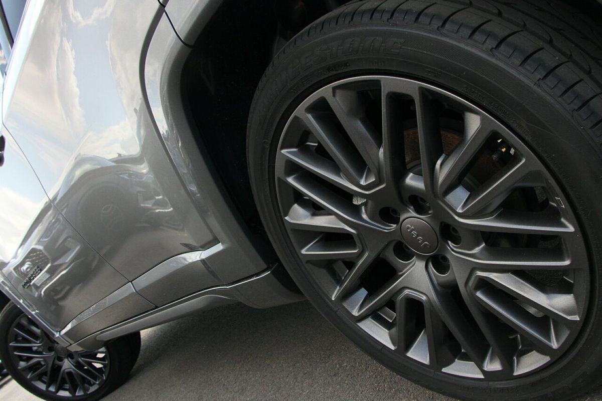 2023 Jeep Compass S-Limited M6