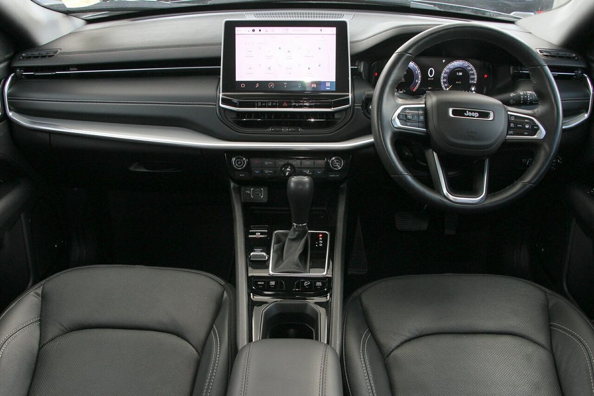 2023 Jeep Compass S-Limited M6