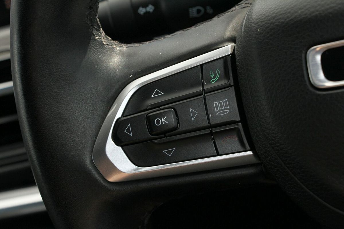2023 Jeep Compass S-Limited M6