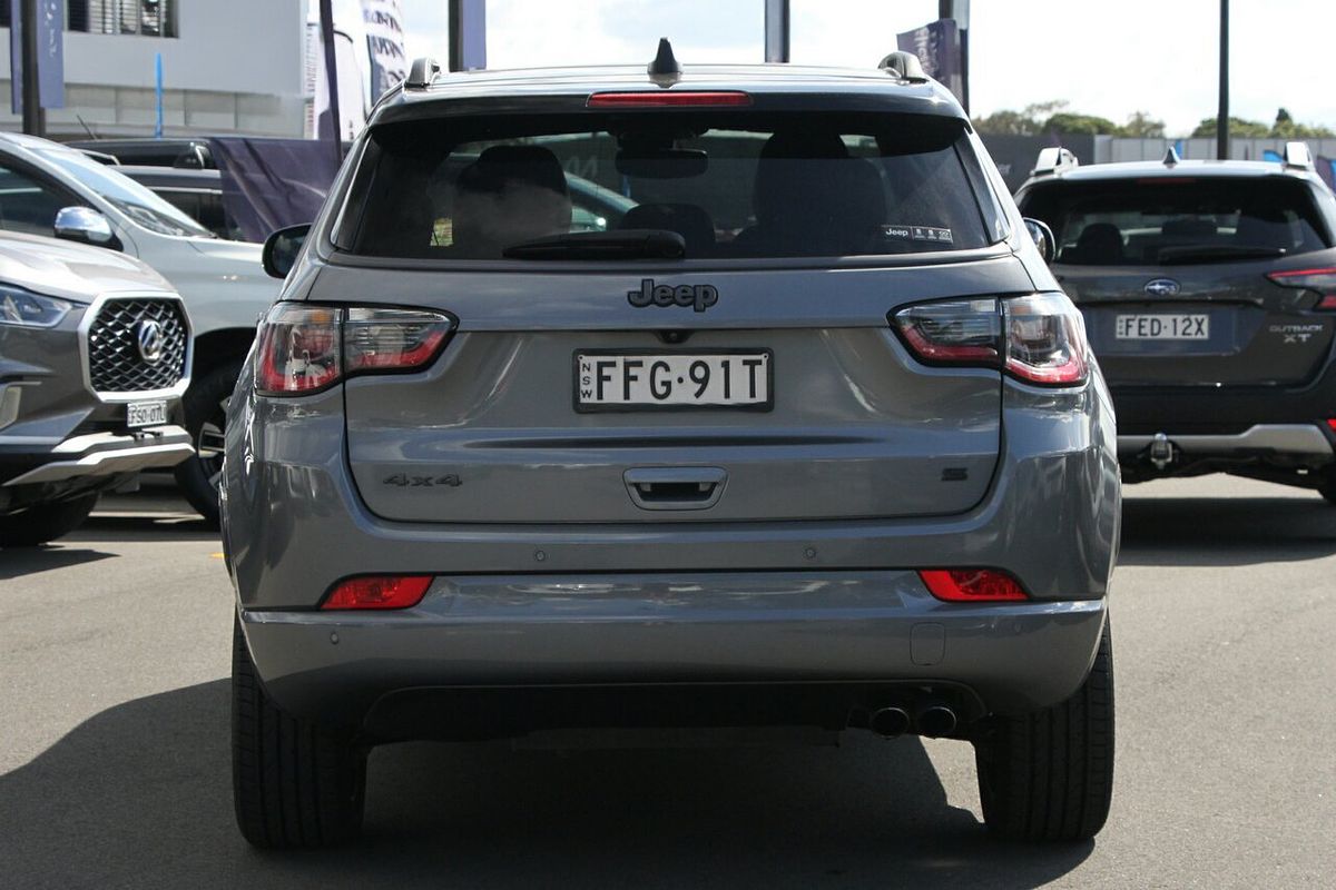 2023 Jeep Compass S-Limited M6