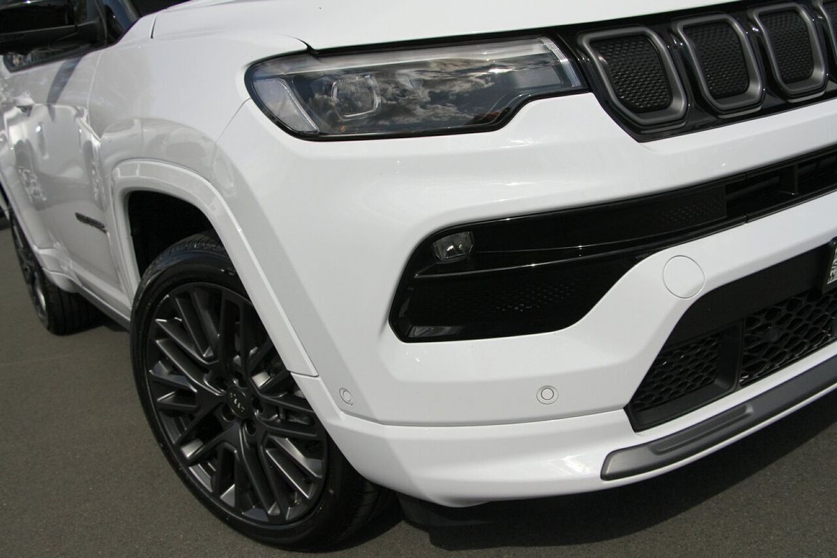 2023 Jeep Compass S-Limited M6