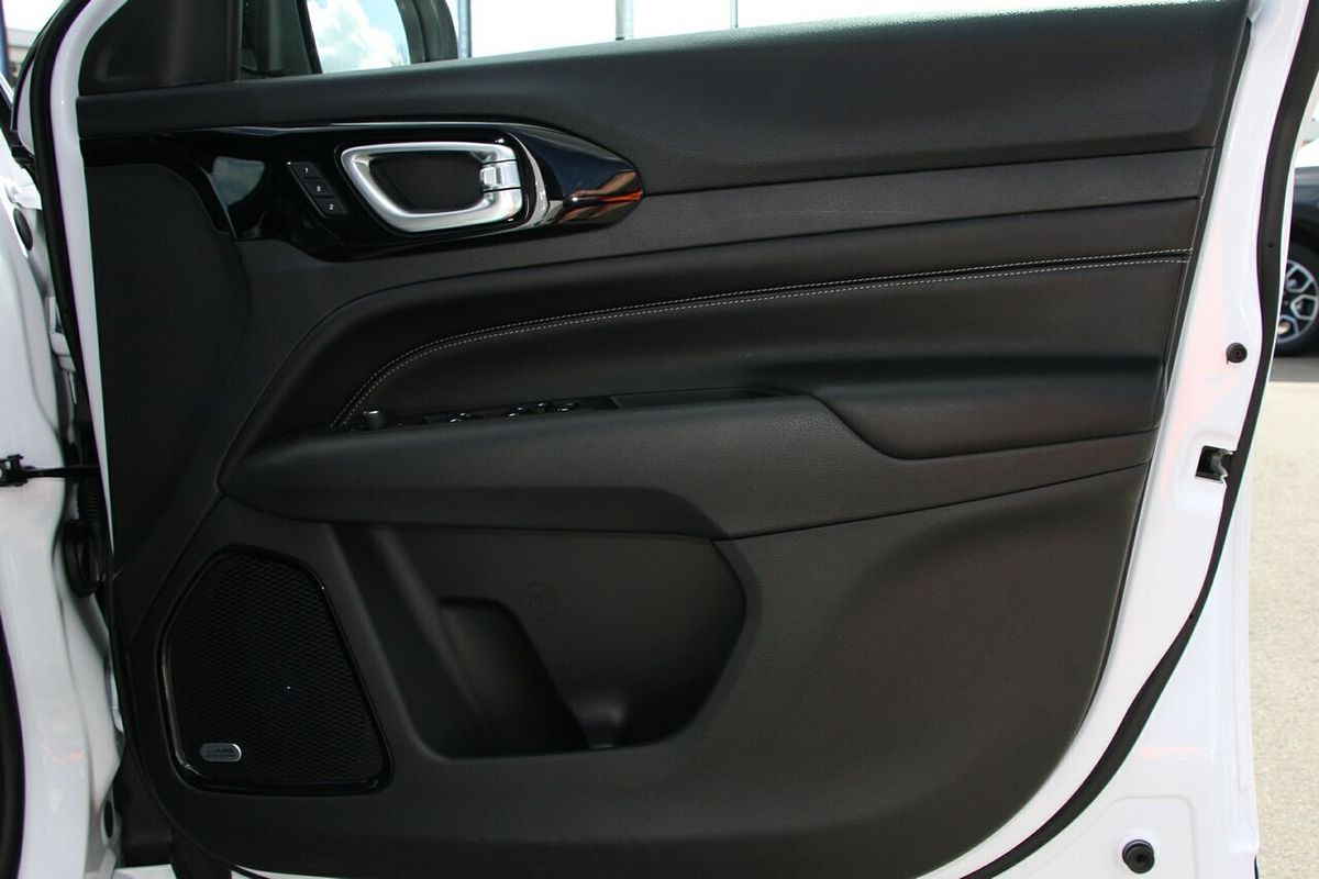 2023 Jeep Compass S-Limited M6