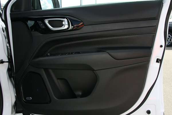 2023 Jeep Compass S-Limited M6