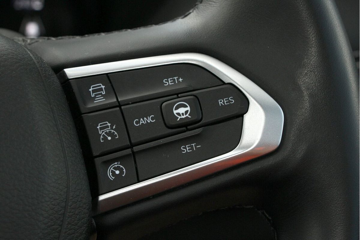 2023 Jeep Compass S-Limited M6