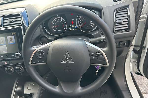 2024 Mitsubishi ASX ES XD