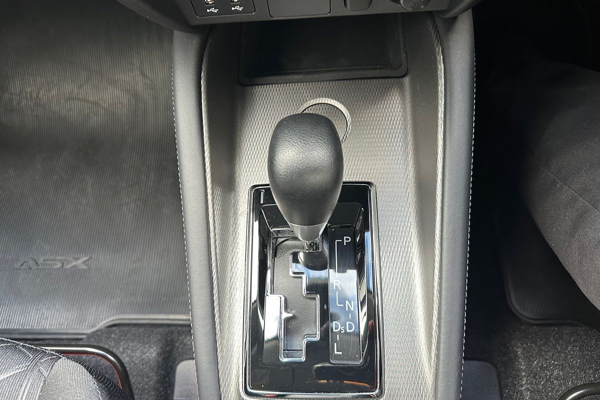 2024 Mitsubishi ASX ES XD