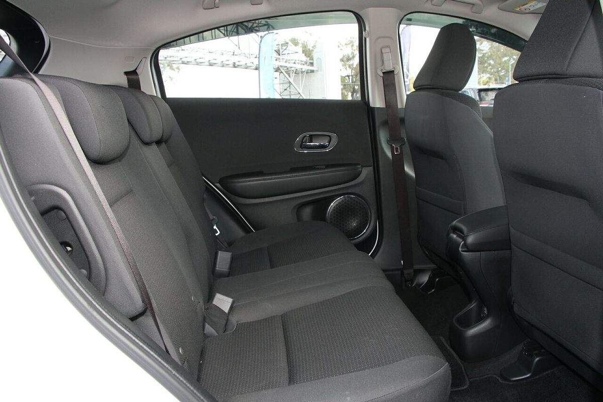 2019 Honda HR-V VTi-S
