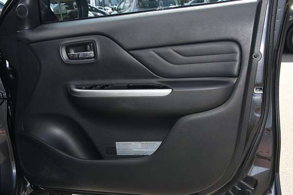 2022 Mitsubishi Triton GSR MR 4X4