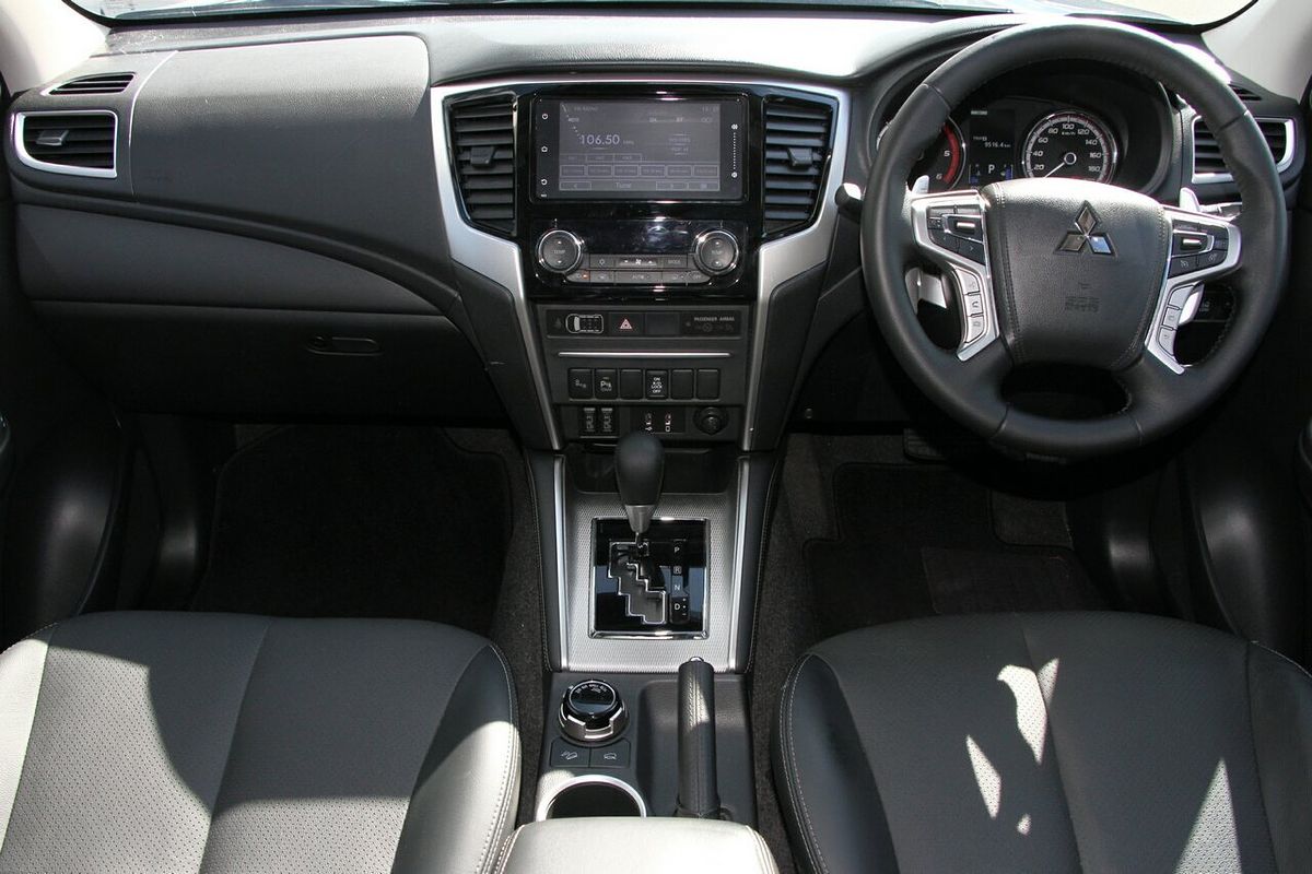 2022 Mitsubishi Triton GSR MR 4X4