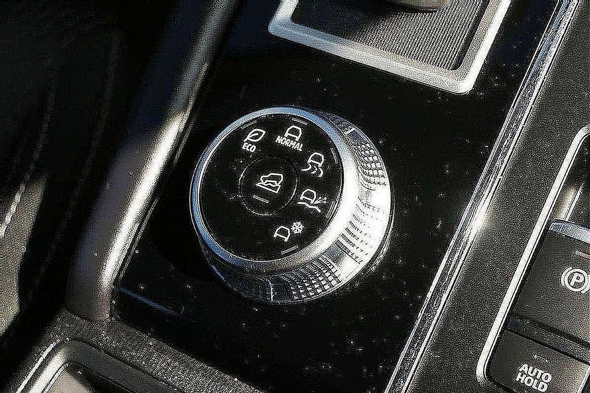 2022 Mitsubishi Outlander ES ZM