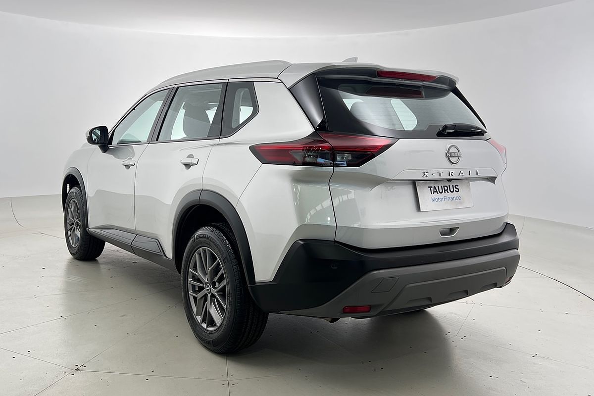 2023 Nissan X-TRAIL ST T33