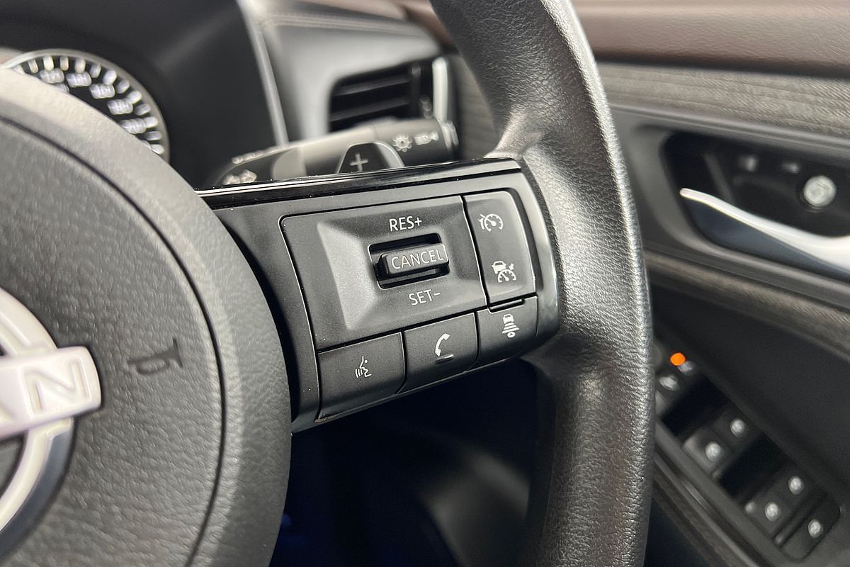 2023 Nissan X-TRAIL ST T33