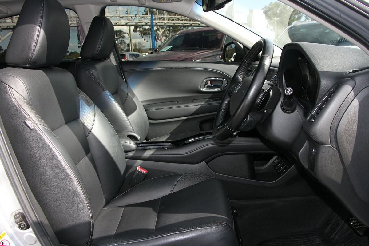 2015 Honda HR-V VTi-L