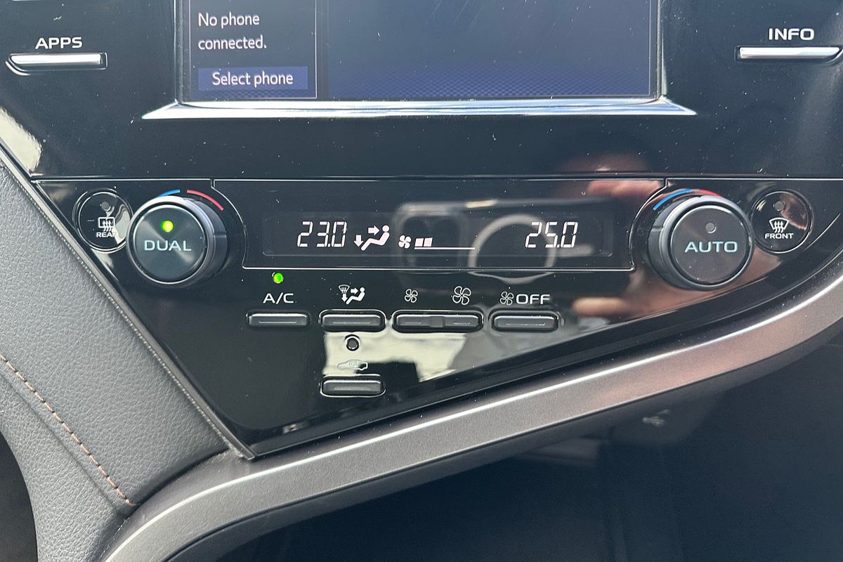 2018 Toyota Camry Ascent AXVH71R
